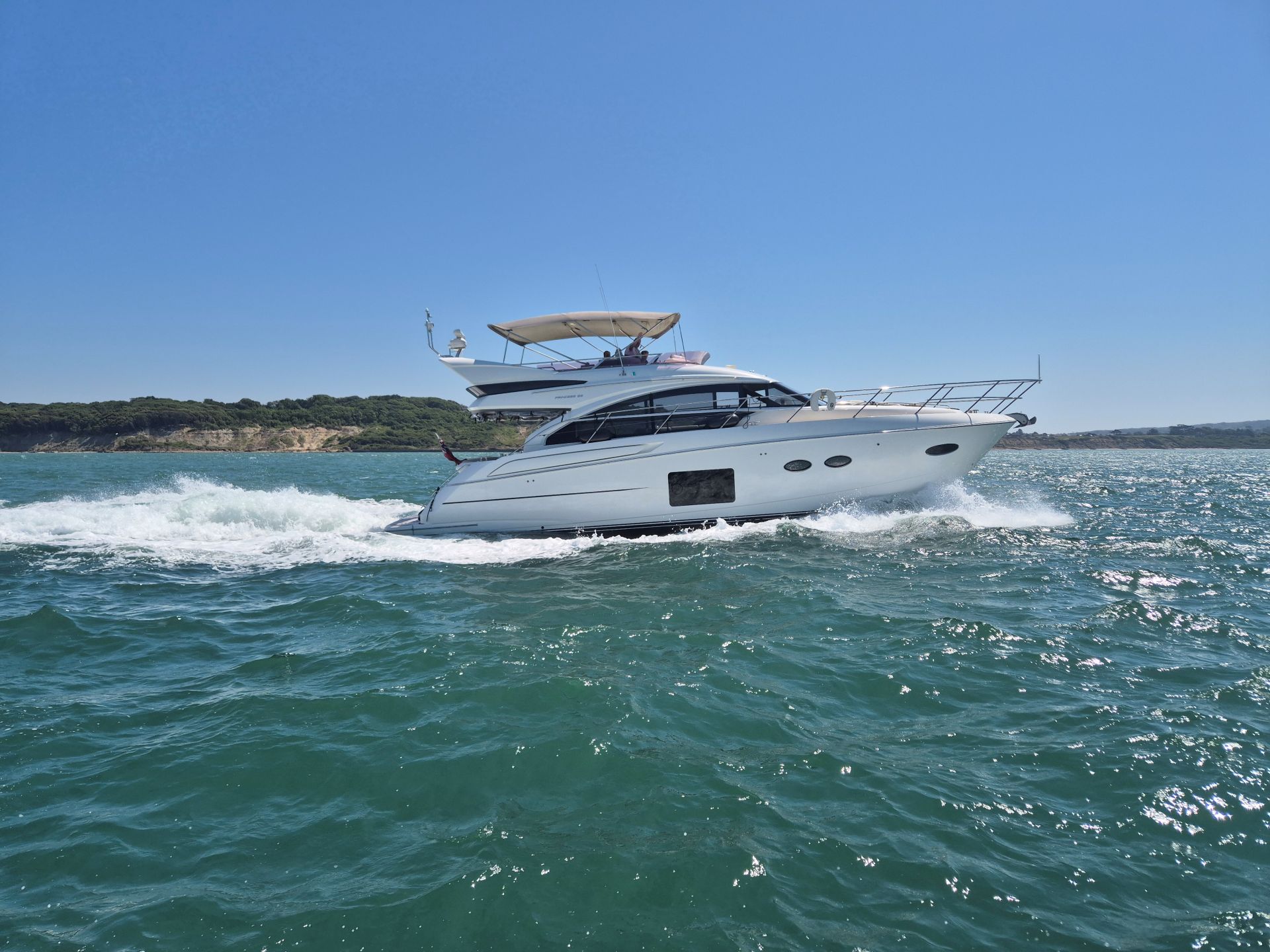Luxury motor yacht charter available in Hamble
